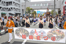 写真：オープニングパレード