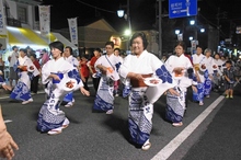 写真：千人おどり