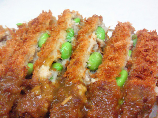 えだまメンチカツカレー