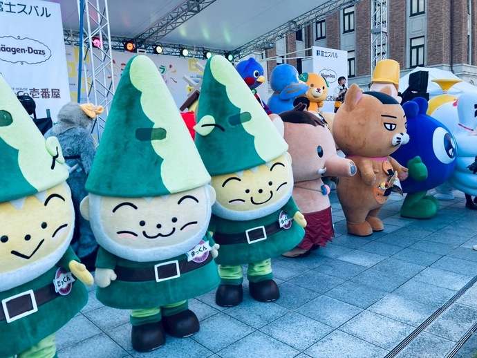 ぬまたんちとご当地キャラクターの写真